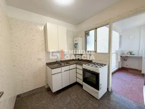 Departamento en Alquiler en Flores, $ 650.000