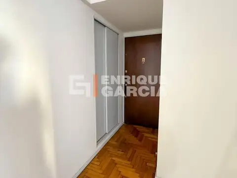 Avenida Carabobo 400, Piso 3°