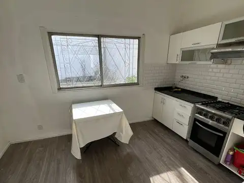 Casa en Venta en Castelar Norte, USD 180.000