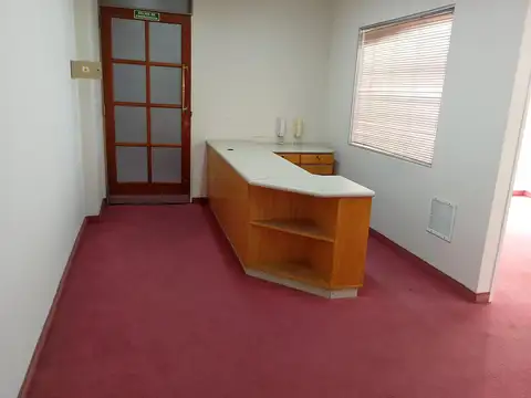 Oficina en alquiler en Microcentro