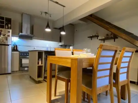 Departamento en Alquiler en Coronel Dorrego, $ 950.000