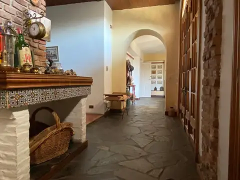 Casa en Venta al Oeste