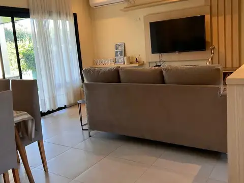 Casa en Venta 1 año
