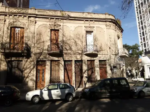 Local en Alquiler en Abasto, $ 940.000