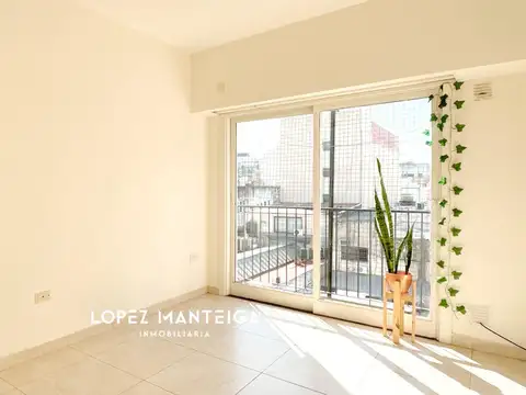 Campana 400, Piso 3
