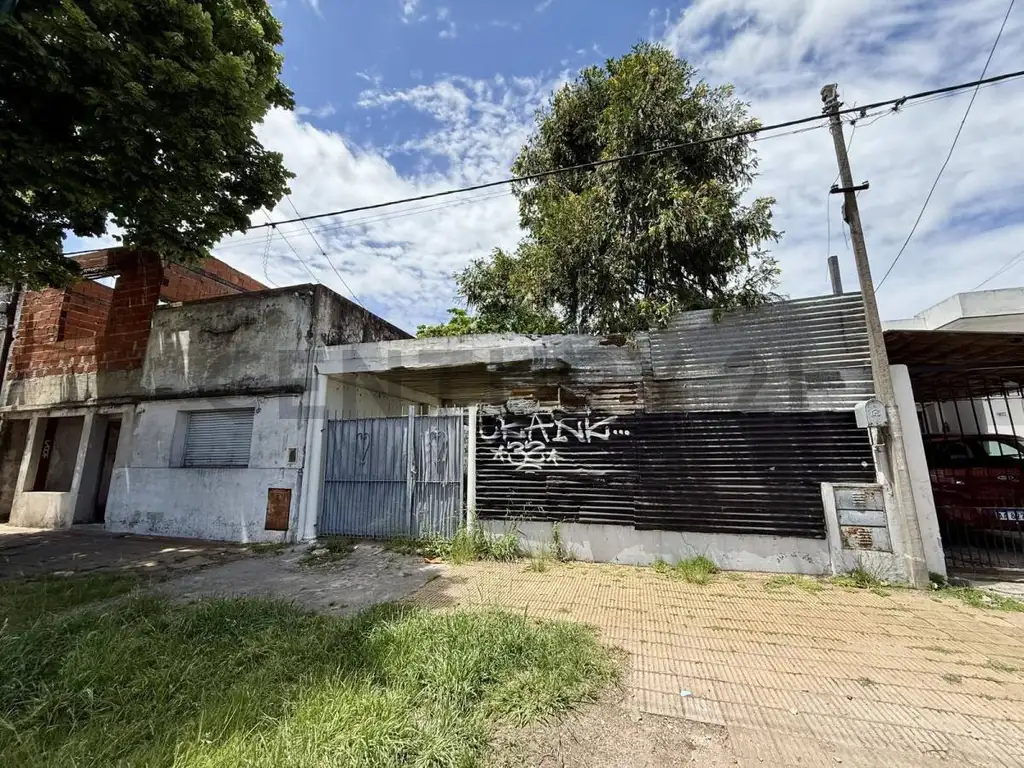 Calle 38 1600, Piso 0