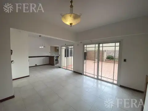 Depto Tipo Casa en Alquiler en Wilde, $ 1.200.000