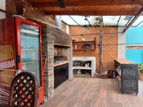 Casa en Venta en Bernal, USD 99.999