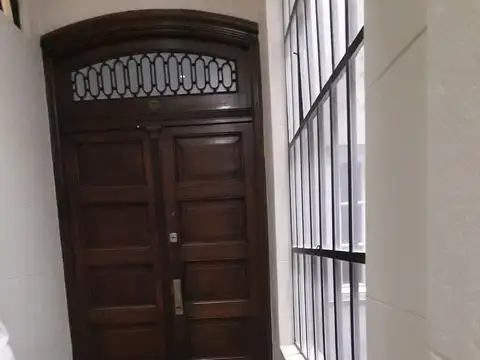 Sarmiento 900