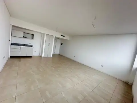 Avenida Del Puerto 215 , Piso 4