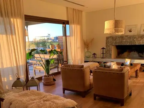 Casa en Venta de 6 dormitorios