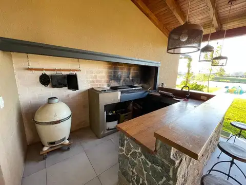 Casa en Venta en Puertos - Barrio Marinas, USD 890.000