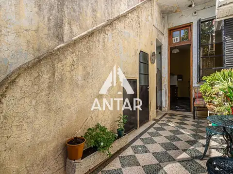 Depto Tipo Casa 3 ambientes con 2 baños