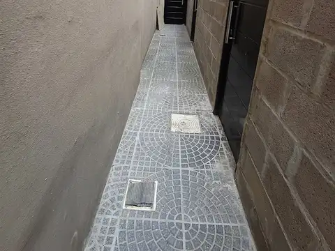 ALQUILER PH 2 AMBIENTES CON PATIO – LANÚS OESTE