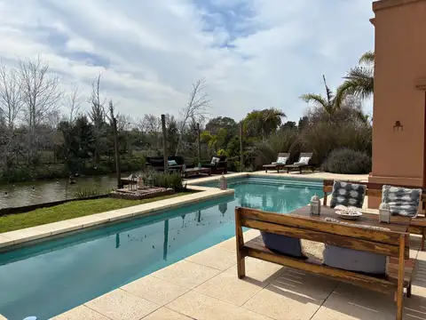 Casa al lago - Las Glorietas