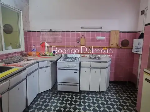 VENDO. Casa en calle Brown N°416. Concordia, Entre Ríos.-