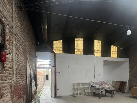 Galpon en Alquiler en Piñeyro, $ 1.200.000