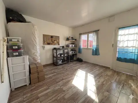 Casa 3 ambientes con 1 baño