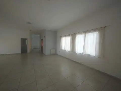 EN UNA PLANTA SOLA