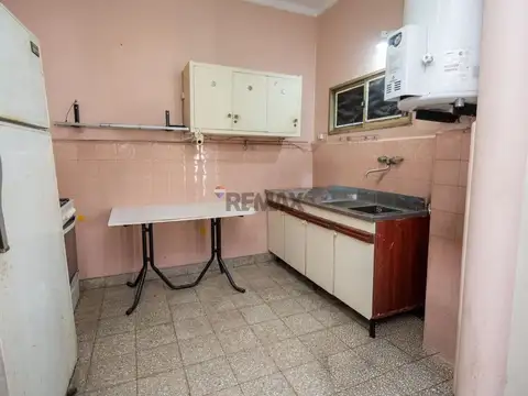 VENTA PLANTA ALTA BARRIO SUR-J.J.PASO Y 4 de ENERO