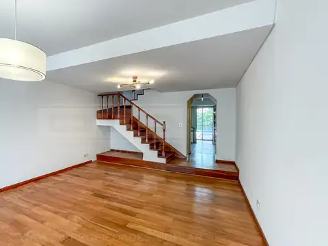 Casa en Alquiler 25 años