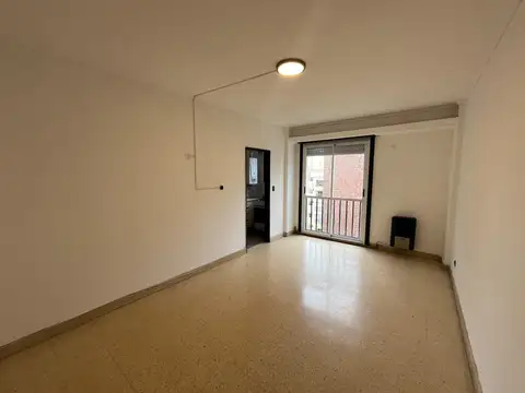 Alquiler de departamento - 2 ambientes con dep. - Al cfte - Centro - Mar del Plata - Entre Rios 2300