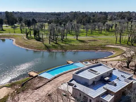 Terreno en ABRIL SUR