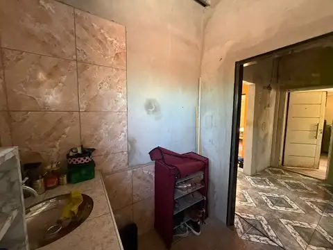 Casa 3 ambientes con 1 baño
