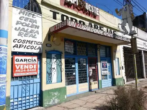 Local - Ituzaingó
