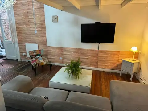 Libertad 100, Piso 1