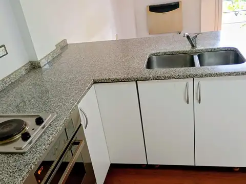 Departamento en Venta en Vicente Lopez Vias / Maipu, USD 130.000