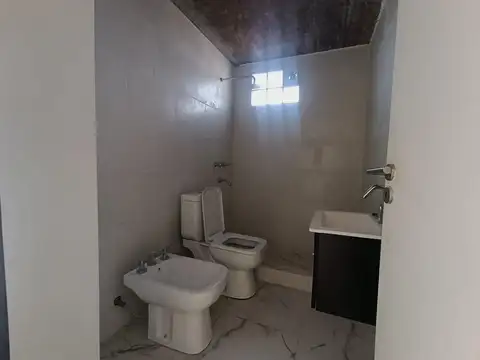 Departamento en Alquiler en El Palomar, $ 700.000