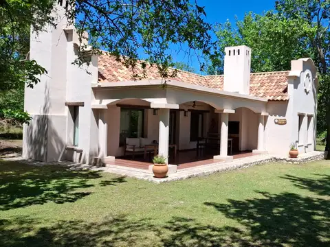Se vende! Impecable casa en Villa de las Rosas, Traslasierra, Cordoba