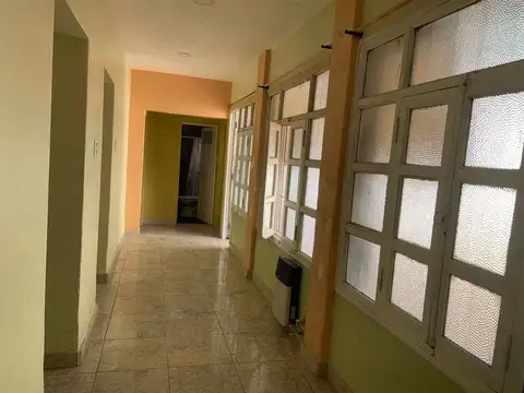 VENDO OPORTUNIDAD CASA BARRIO TRAPICHE RECICLADA
