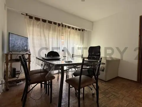 Venta Departamento de 2 Dormitorios en Centro, Rosario