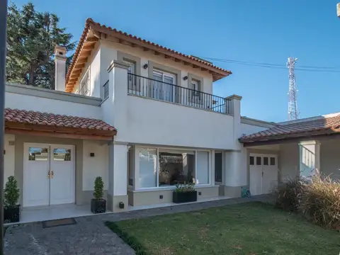 Casa en Venta en City Bell, Partido de La Plata
