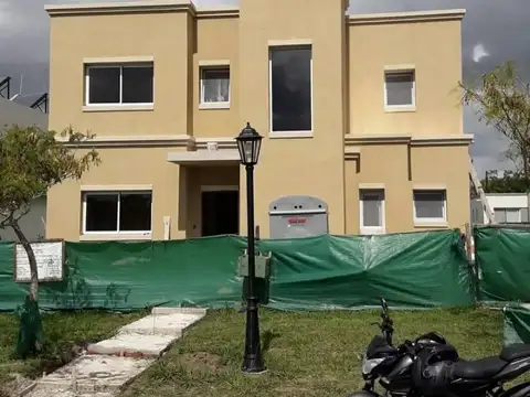 Casa  en Venta ubicado en Santa Guadalupe, Pilar del Este, Pilar