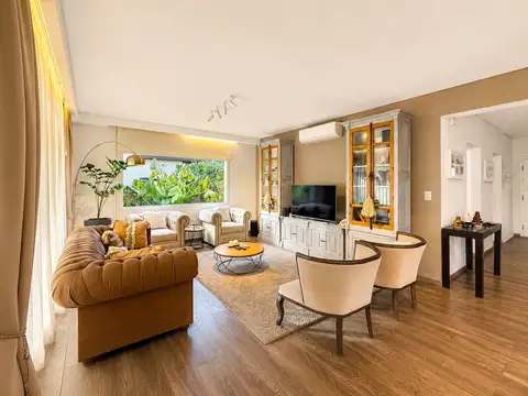 Casa 7 ambientes con 3 baños