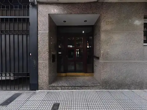 Valentin Gomez 3700, Piso 3