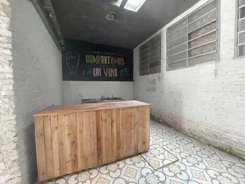 LOCAL DOBLE ALTURA SIN EXP ALQUILADO BUENA RENTA (+cuotas)