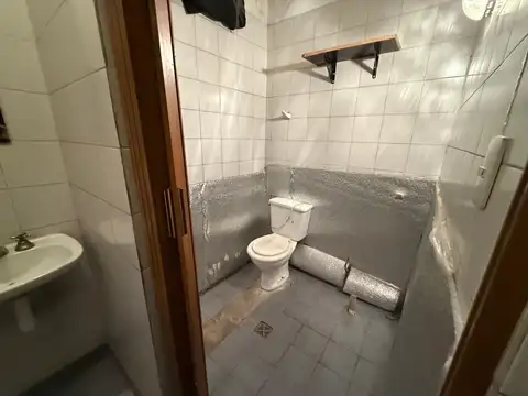 Local en Alquiler en Mataderos, $ 500.000