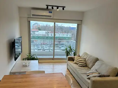 Departamento 3 ambientes + cochera en venta - Tigre Centro