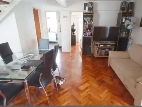 Departamento 4 AMBIENTES con COCHERA en DUPLEX en San Isidro -