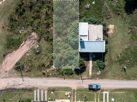 Terreno zona en desarrollo, Paraná. A desmalezar