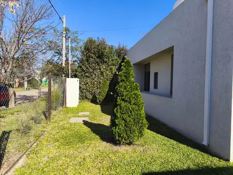 Casa en Alquiler en Roldan, $ 1.100.000