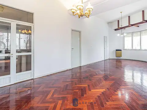 Depto Tipo Casa 3 ambientes con 2 baños