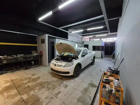 GALPÓN EN VENTA EN TEMPERLEY DOBLE INGRESO 485m2