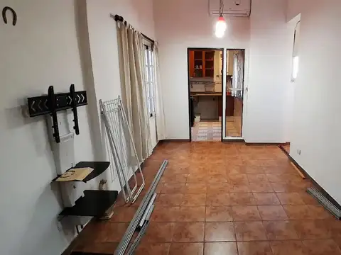 Virrey Liniers 1400 , Piso 1