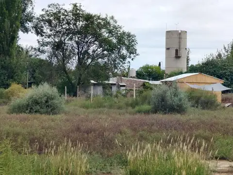 Buenos Vecinos 7700
