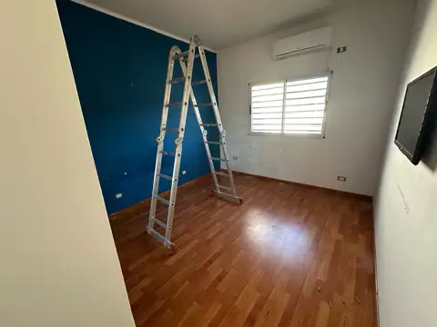 Depto Tipo Casa 4 ambientes con 1 baño